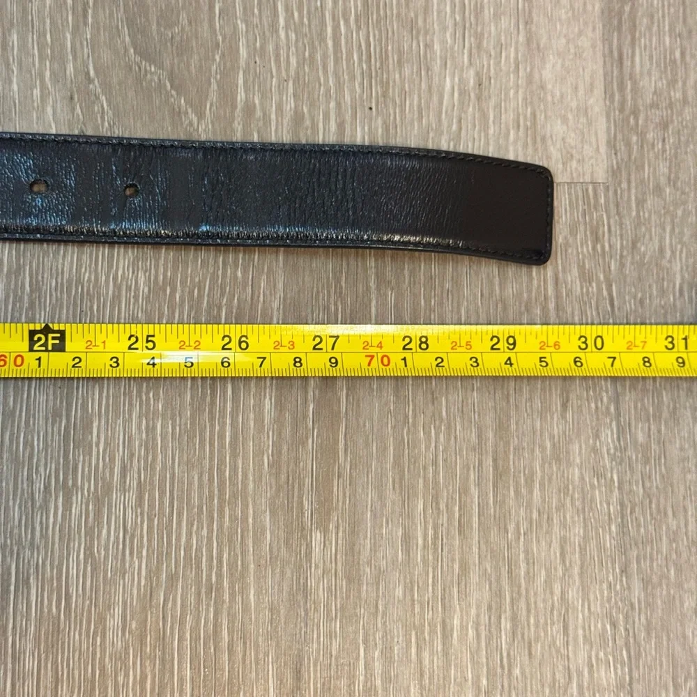 GUCCI Vintage G Logo Black Leather Belt